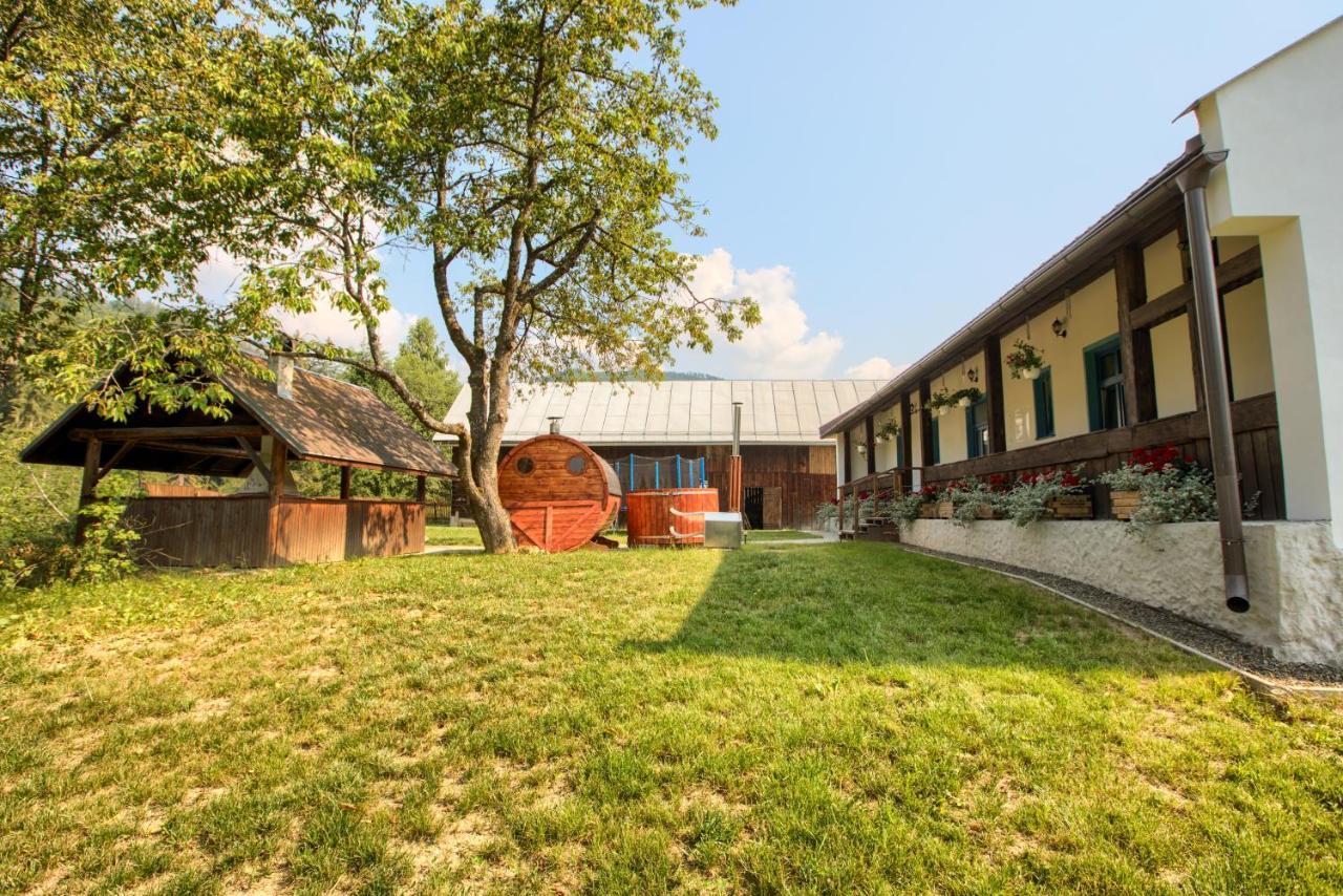 Rozpravkova Hajenka V Nizkych Tatrach Villa Брезно Екстериор снимка
